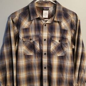 Patagonia Organic Cotton Long Sleeve Button Up